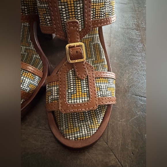 EUC Tory Burch Florian Aztec leather Sandal size 7 - Picture 5 of 14